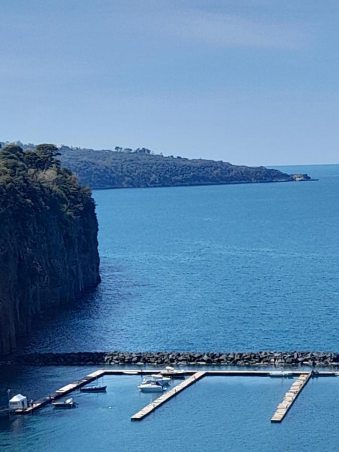 皮雅诺迪索伦托Il Platano住宿加早餐旅馆 外观 照片